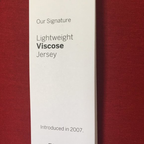 BRAND NEW EILEEN FISHER RED TOP - Picture 2 of 5